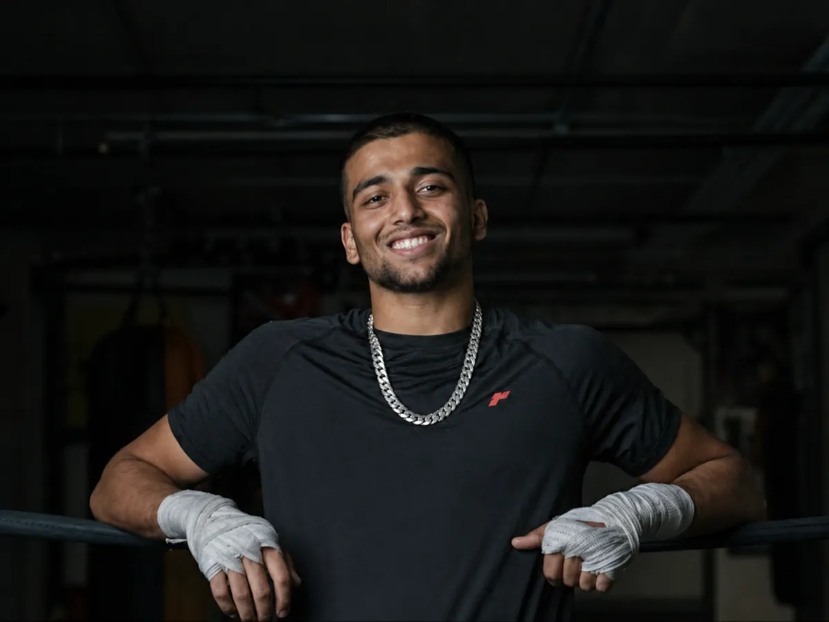 Wahab Waqas - Technical boxing and striking coach providing personal training at KilaFight Camp Ottawa
